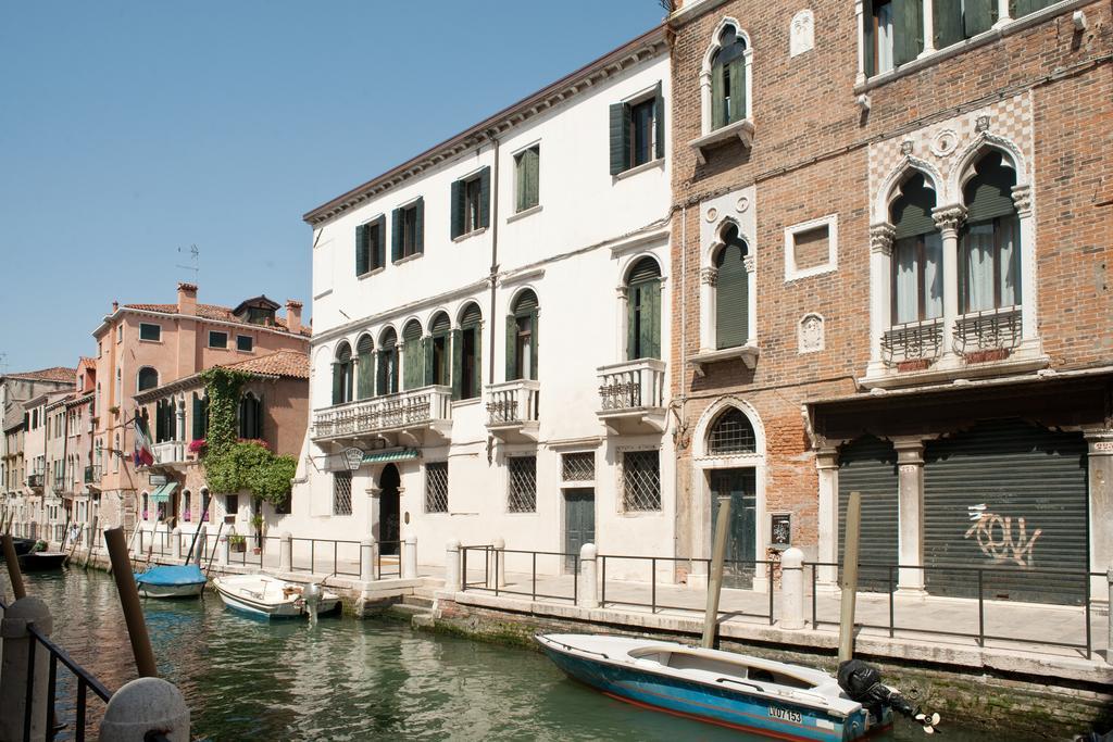 Sonder Salute Palace Venedig